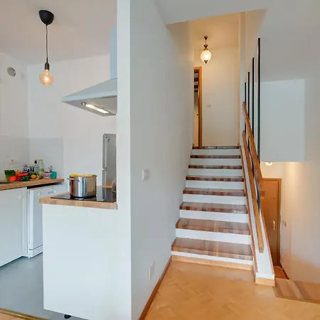 Apartman Comfort Tra Fiume E Pini - Happy *