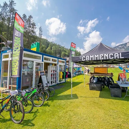 Comfort Tra Fiume E Pini - Happy *