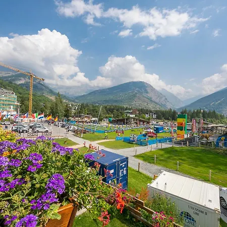 Comfort Tra Fiume E Pini - Happy *